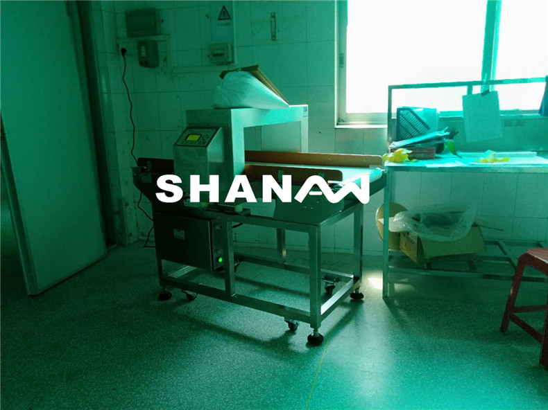 金屬檢測機(jī) 金屬檢測機(jī)